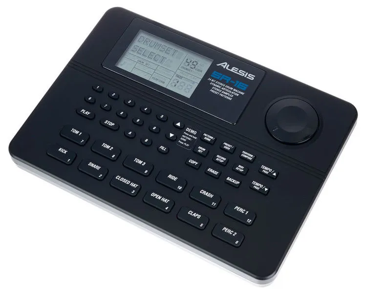 Alesis SR16-Img-19772