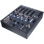 Behringer DDM4000-Img-23863
