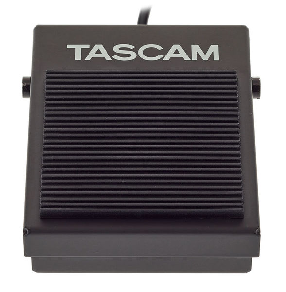 Tascam RC-1F-Img-70549