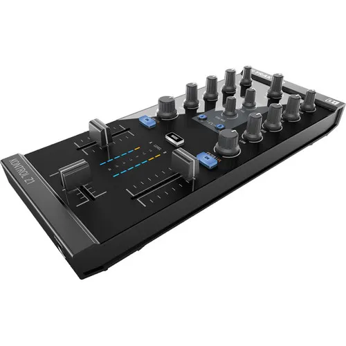 Native Instruments Traktor Kontrol Z1-Img-164947