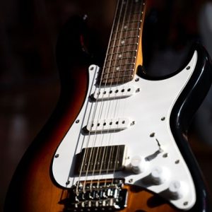 Cort G260CS 3-Tone Sunburst-Img-187452