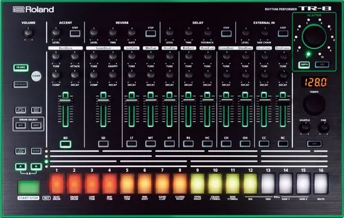 Roland TR-8S-Img-187952