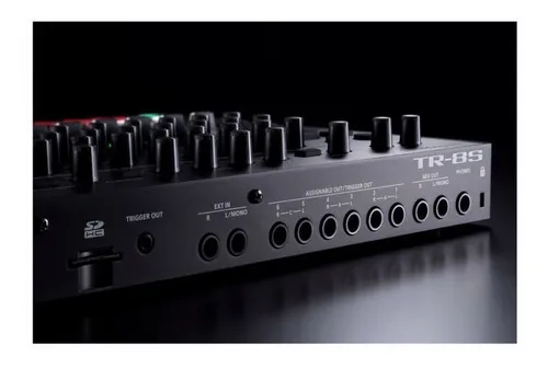 Roland TR-8S-Img-187954