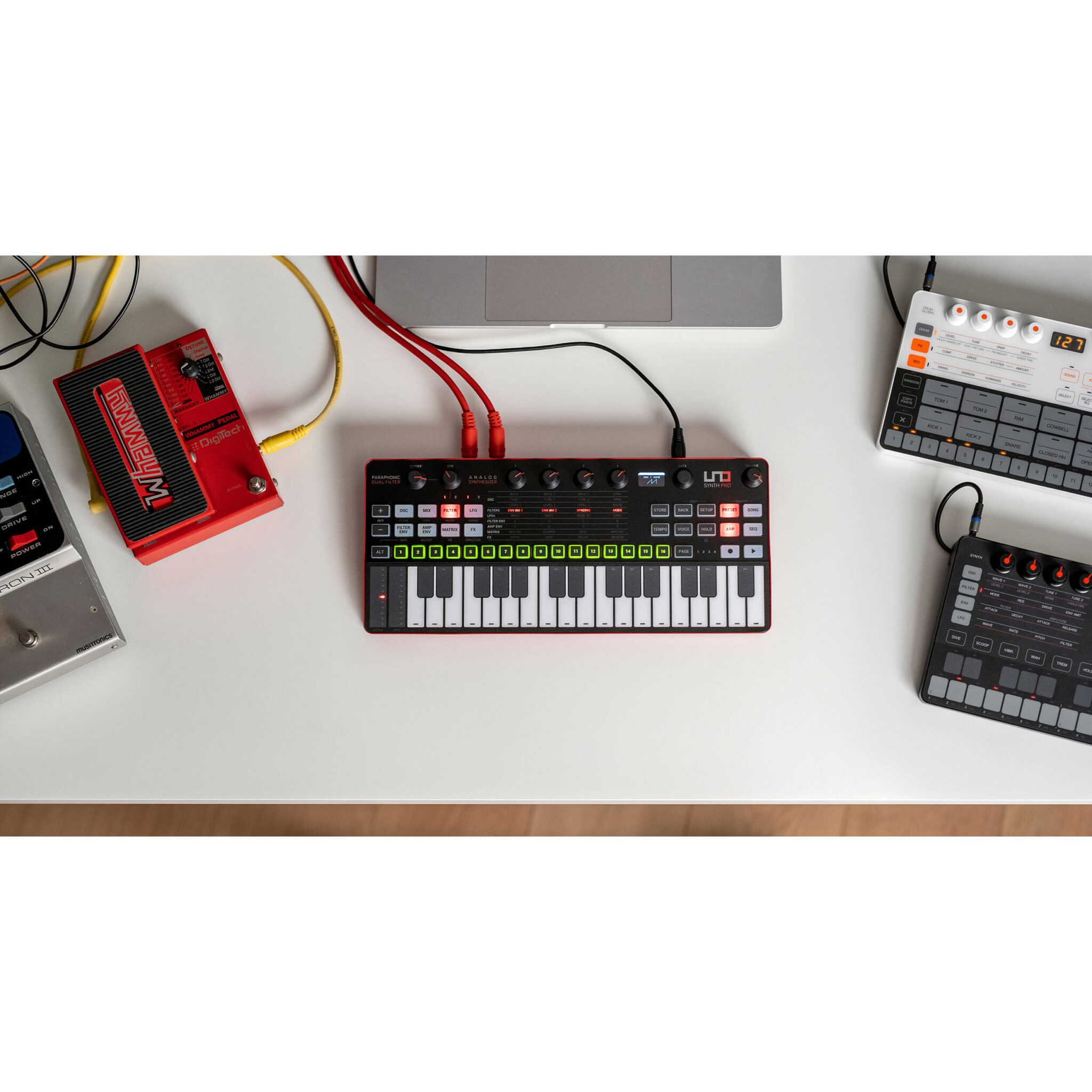 1611314236_IMG_1476690.jpg IK Multimedia UNO Synth Pro - Imagen 8