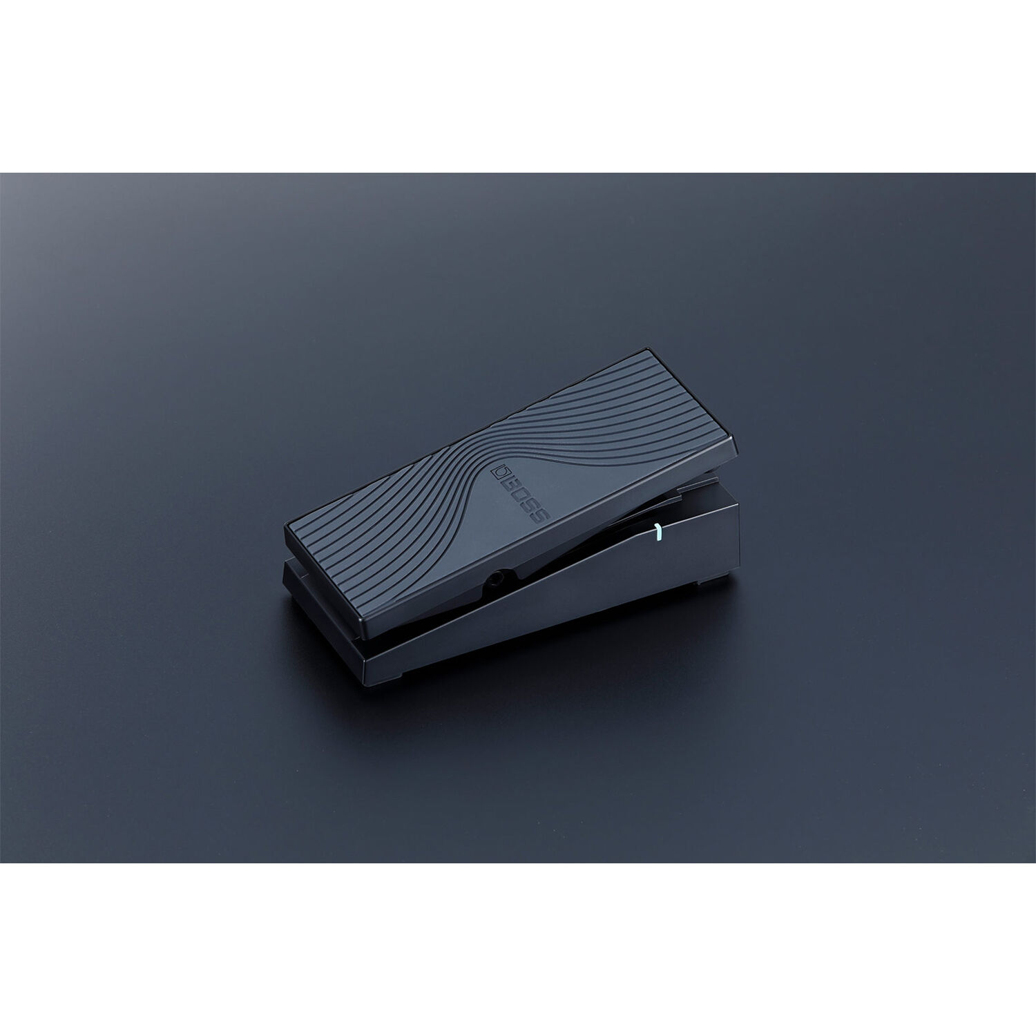 1644578193_IMG_1694677.jpg Boss EV-1-WL Wireless Expr. Pedal - Imagen 7