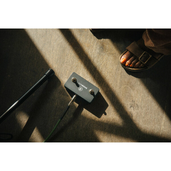 Mackie Showbox Footswitch - Imagen 3