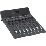 Superficie de control de escritorio compatible con Avid S1 EUCON