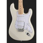 Squier Affinity Strat MN OW Bundle - Imagen 4