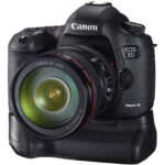 Canon BG-E11 Battery Grip for EOS 5D Mark III, 5DS, & 5DS R - Imagen 6