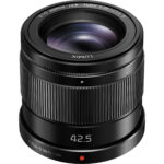 Panasonic LUMIX G 42.5mm f/1.7 ASPH. POWER O.I.S. Lens with UV Filter Kit - Imagen 2