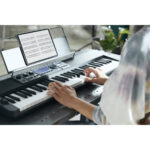 Casio CT-S500 Teclado portátil sensible al tacto de 61 teclas - Imagen 10