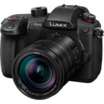 Cámara sin espejo Panasonic LUMIX GH5 II con lente de 12-60 mm y kit de accesorios - Imagen 9