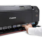 Canon imagePROGRAF PRO-1100 Professional 17" Wireless Inkjet Photo Printer - Imagen 7