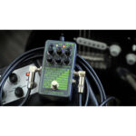 Pedal de efectos Electro-Harmonix Mainframe Bit Crusher con fuente de alimentación - Imagen 12