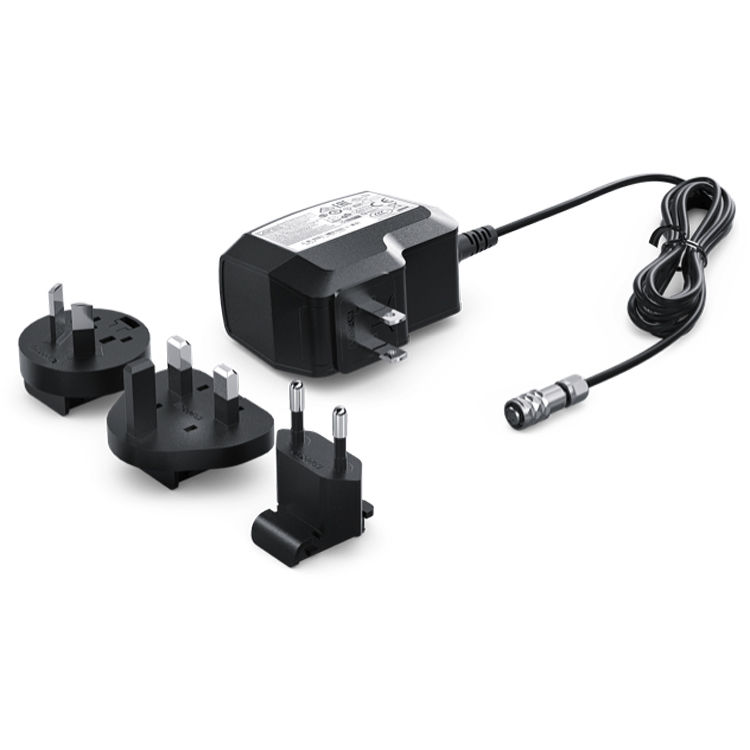 2352e693b1ab1f062c53929120f423b2.jpg Fuente de alimentación Blackmagic Design de 12 V para cámara Pocket Cinema 4K (30 W) - Imagen 1