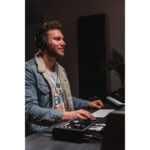 Audio Interfaz de audio USB-C de escritorio 10x14 iD24 - Imagen 11