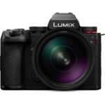 Cámara sin espejo Panasonic LUMIX S5 II con kit de lentes de 24-60 mm f/2.8 y 50 mm f/1.8 - Imagen 3