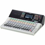 Yamaha TF-3 Bundle - Imagen 2