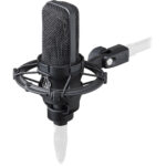 Audio-Technica AT4040 Micrófono de condensador con preamplificador y kit de cables - Imagen 3