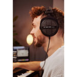 Beyerdynamic DT 990 PRO Auriculares de estudio supraaurales abiertos (negro y gris) - Imagen 8