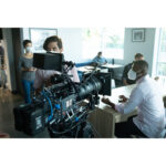 ARRI 65-300mm T2.8 Signature Zoom Lens with 1.7x Extender (ARRI LPL, Feet) - Imagen 4