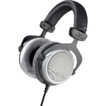 Beyerdynamic DT 880 PRO Auriculares de estudio dinámicos con parte trasera semiabierta (250 ohmios)