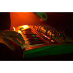 Arturia MiniBrute 2 Sintetizador analógico monofónico semimodular con Patchbay de 48 puntos - Imagen 10