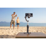 Gimbal para teléfono inteligente DJI Osmo Mobile 7P con banco de energía y kit de limpieza óptica - Imagen 14