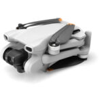Drone DJI Mini 3 con control remoto RC-N1 y kit de memoria (Combo Fly More) - Imagen 4