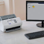 Escáner de escritorio inalámbrico profesional Brother ADS-4700W - Imagen 8