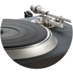 Tocadiscos manual de tres velocidades y accionamiento directo Denon DP-3000NE - Imagen 9