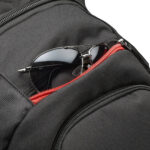 Mochila para portátil Case Logic de 16" (negra con correas rojas) - Imagen 6