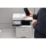 Impresora láser monocromática multifunción Brother MFC-L6810DW Enterprise con kit de cartucho de tóner negro de alto rendimiento TN920XL - Imagen 6