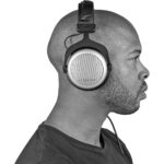 Beyerdynamic DT 880 PRO Auriculares de estudio dinámicos con parte trasera semiabierta (250 ohmios) - Imagen 4