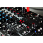 Allen & Heath ZEDi-10FX Kit de interfaz USB/mezclador híbrido con bolsa acolchada - Imagen 11