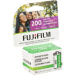 Película negativa de color FUJIFILM 200 (rollo de película de 35 mm, 36 exposiciones, caducidad 11/2025)