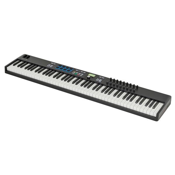 8538f8fa04fc366bd68a1374c971745c.jpg Arturia KeyLab Essential 88 mk3 Black - Imagen 1