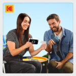 Cámara digital instantánea Kodak PRINTOMATIC+ de 10 MP con paquete de regalo (negro) - Imagen 3