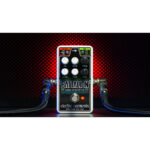 Preamplificador de bajo y pedal Overdrive Electro-Harmonix Nano Battalion - Imagen 11