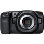 Blackmagic Design Pocket Cinema Camera 4K Kit con dos baterías, cargador dual y dos tarjetas SD - Imagen 4
