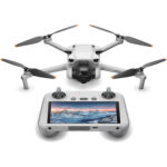 Drone DJI Mini 3 con control remoto DJI RC