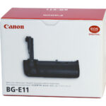 Canon BG-E11 Battery Grip for EOS 5D Mark III, 5DS, & 5DS R - Imagen 2