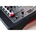 Allen & Heath ZEDi-8 Mezclador híbrido compacto/interfaz USB - Imagen 9