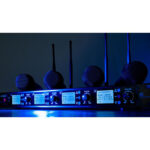 American DJ WM-419 Sistema de micrófono de mano inalámbrico UHF de cuatro canales (540 a 590 MHz) - Imagen 7