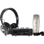 Paquete de grabación/podcasting de estudio Behringer U-Phoria con micrófono de condensador, interfaz y auriculares