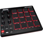 Controlador de almohadilla USB Akai Professional MPD218 con controlador de teclado Arturia MiniLab 3 y kit de pedal de sostenido