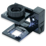 Carson Modelo LT-10 11.5x Prueba de lino iluminada