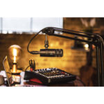 Audio-Technica AT2040 Kit de micrófono para podcast para 2 personas con brazos de transmisión - Imagen 12