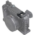 Cámara Blackmagic Design Pocket Cinema 6K G2 con control de monitor y kit de alimentación - Imagen 13