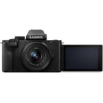 Cámara sin espejo Panasonic LUMIX G100D con lente de 12-32 mm y empuñadura para trípode - Imagen 11
